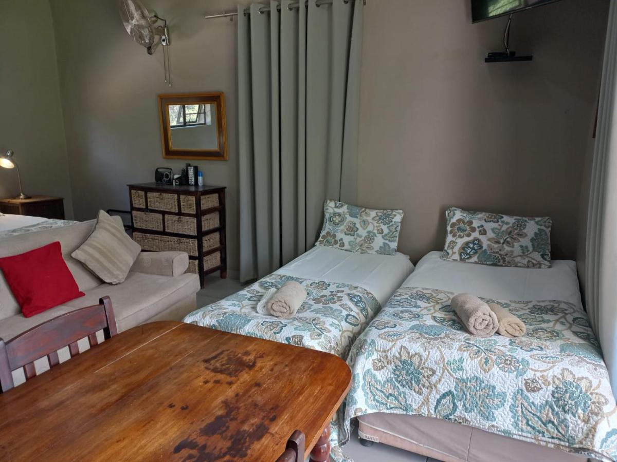 A Little Guesthouse Блумфонтейн Экстерьер фото