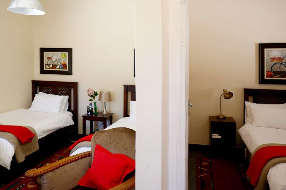A Little Guesthouse Блумфонтейн Экстерьер фото